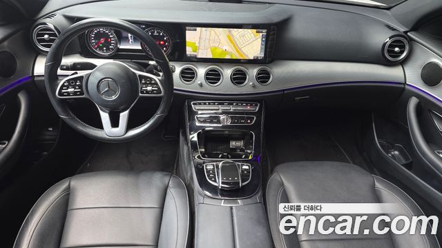 Mercedes-Benz E-Class E300 Avantgarde
