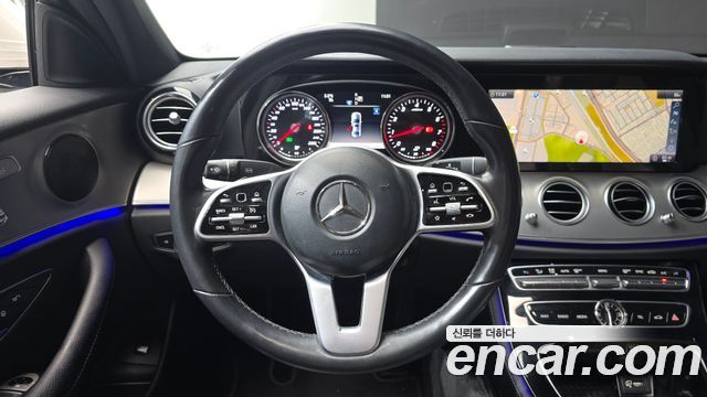 Mercedes-Benz E-Class E300 Avantgarde