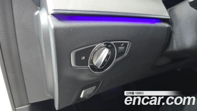 Mercedes-Benz E-Class E300 Avantgarde