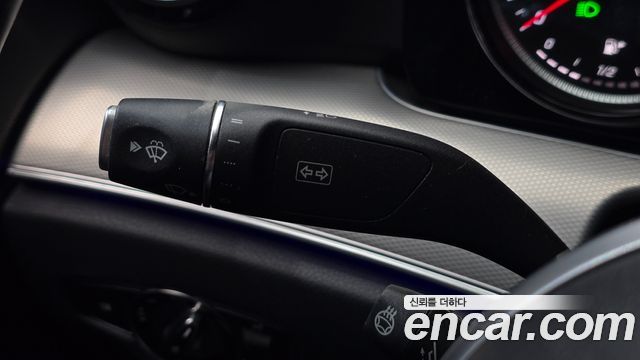 Mercedes-Benz E-Class E300 Avantgarde