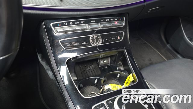 Mercedes-Benz E-Class E300 Avantgarde