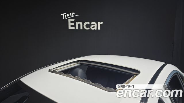 Mercedes-Benz E-Class E300 Avantgarde