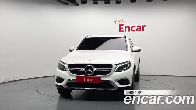 Mercedes-Benz GLC-Class GCL300 4MATIC Coupe