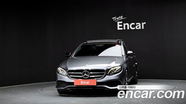 Mercedes-Benz E-Class E300 Avantgarde