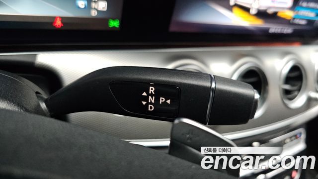 Mercedes-Benz E-Class E300 Avantgarde