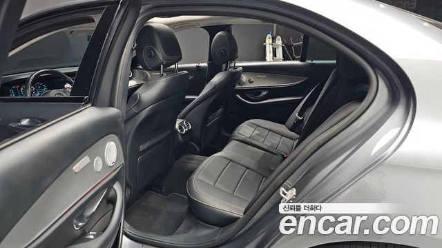 Mercedes-Benz E-Class E300 Avantgarde