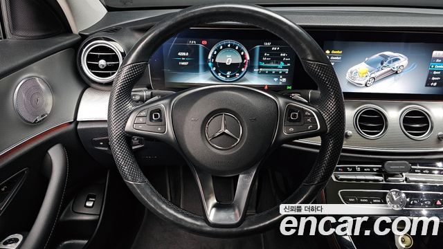 Mercedes-Benz E-Class E300 Avantgarde