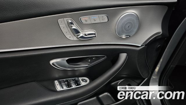 Mercedes-Benz E-Class E300 Avantgarde