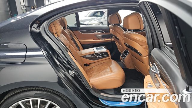 BMW 7-Series 730d xDrive Design Pure Excellence