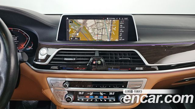 BMW 7-Series 730d xDrive Design Pure Excellence
