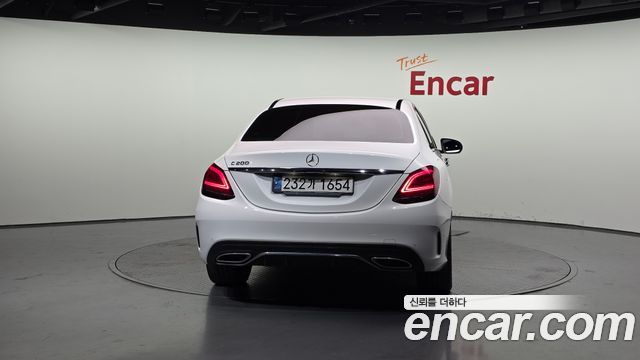 Mercedes-Benz C-Class C200 AMG Line