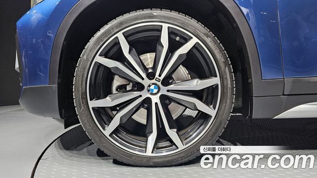 BMW X1 xDrive 20i xLine