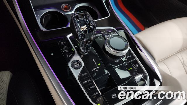 BMW X7 M50i 6STR