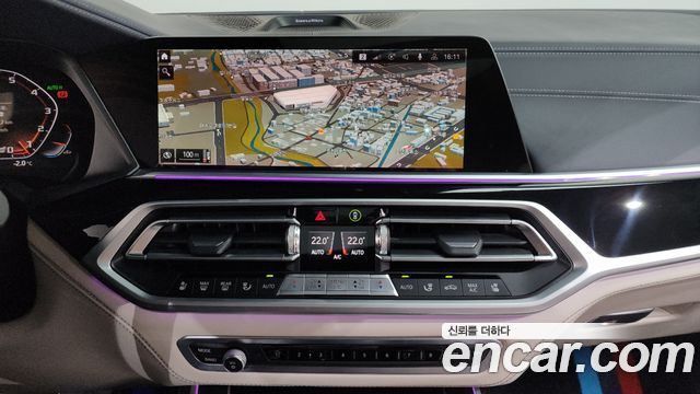 BMW X7 M50i 6STR