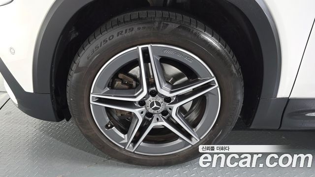 Mercedes-Benz GLB-Class GLB250 4MATIC