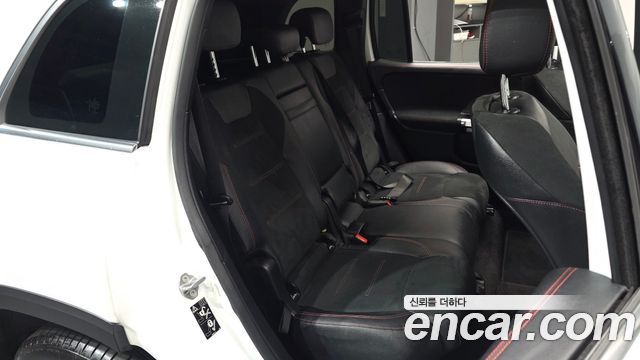 Mercedes-Benz GLB-Class GLB250 4MATIC