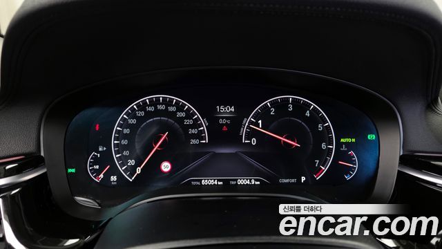 BMW 5-Series 520i Luxury