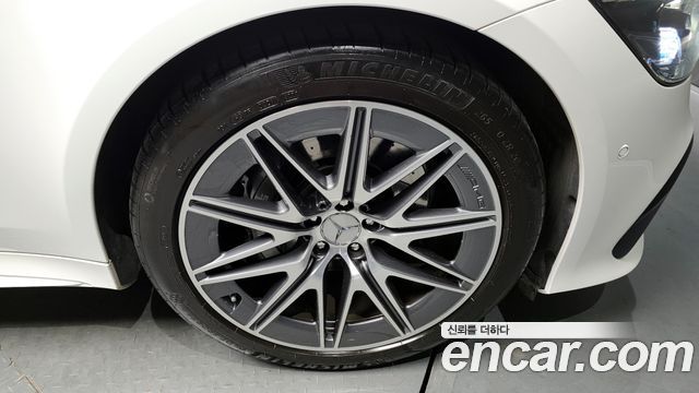 Mercedes-Benz AMG GT 4Door 43 4MATIC+