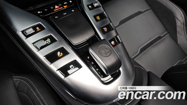 Mercedes-Benz AMG GT 4Door 43 4MATIC+