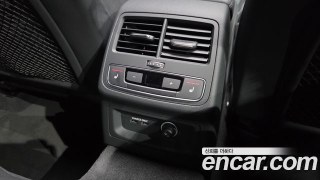 Audi A4 45 TFSI Quattro Premium