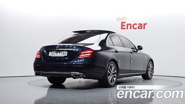 Mercedes-Benz E-Class E300 Avantgarde