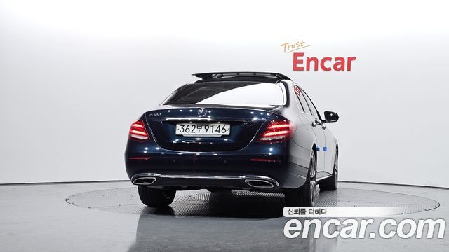 Mercedes-Benz E-Class E300 Avantgarde