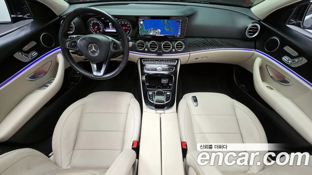 Mercedes-Benz E-Class E300 Avantgarde