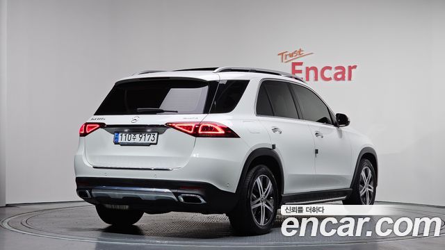 Mercedes-Benz GLE-Class GLE300d 4MATIC