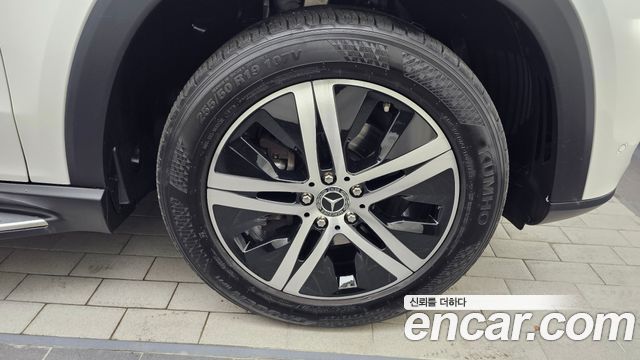 Mercedes-Benz GLE-Class GLE300d 4MATIC