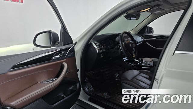 BMW X3 xDrive 20i