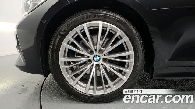 BMW 3-Series 320d xDrive Luxury