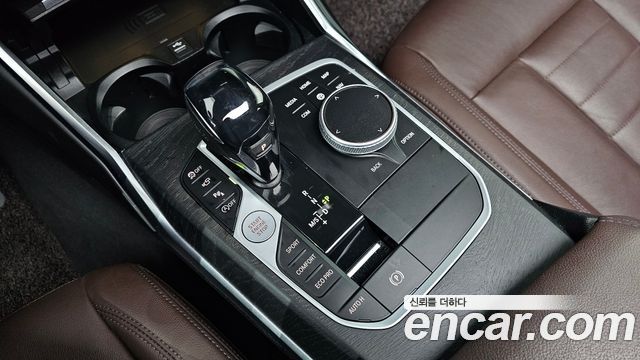 BMW 3-Series 320d xDrive Luxury