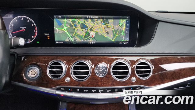 Mercedes-Benz S-Class S560L 4MATIC