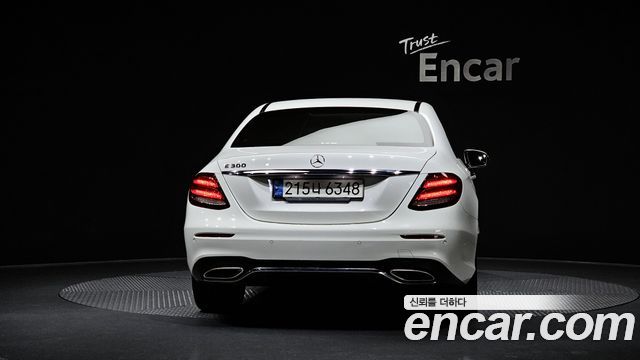 Mercedes-Benz E-Class E300 AMG Line