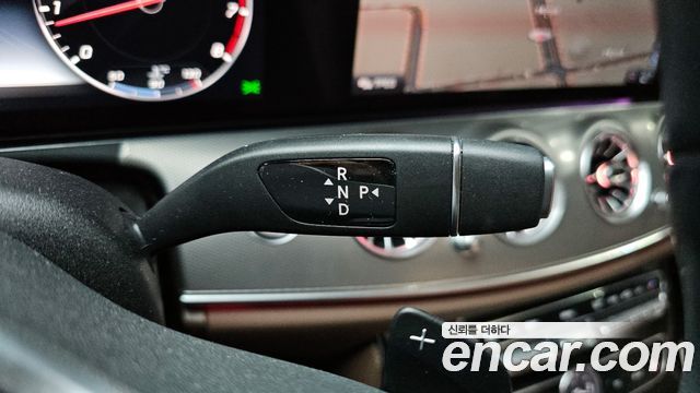 Mercedes-Benz E-Class E300 AMG Line