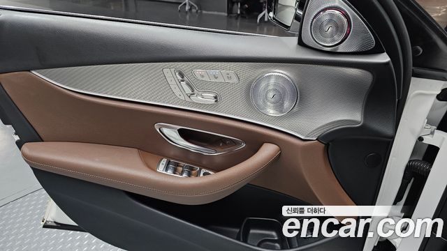 Mercedes-Benz E-Class E300 AMG Line
