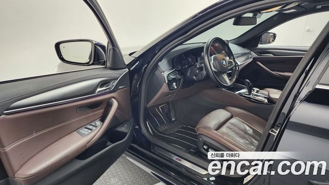 BMW 5-Series 523d M Sport