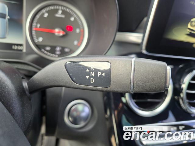 Mercedes-Benz GLC-Class GLC220 d 4MATIC