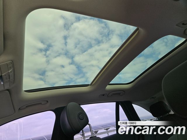 Mercedes-Benz GLC-Class GLC220 d 4MATIC