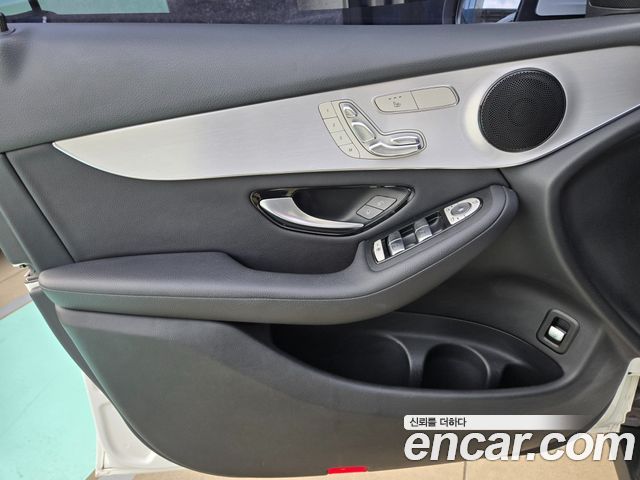 Mercedes-Benz GLC-Class GLC220 d 4MATIC