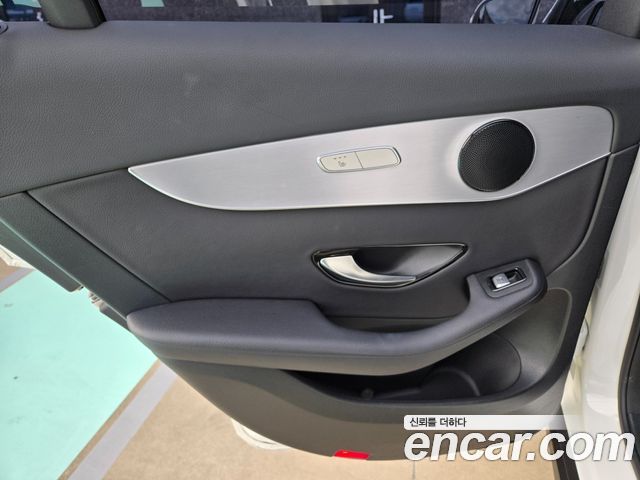 Mercedes-Benz GLC-Class GLC220 d 4MATIC