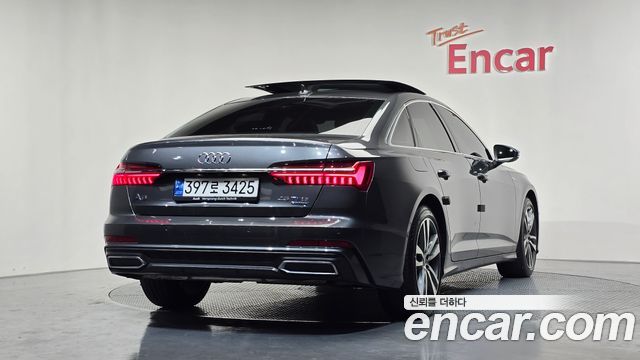 Audi A6 45 TFSI Quattro Premium