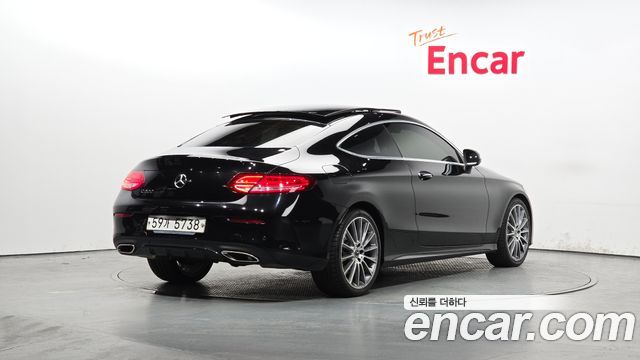 Mercedes-Benz C-Class C200 Coupe