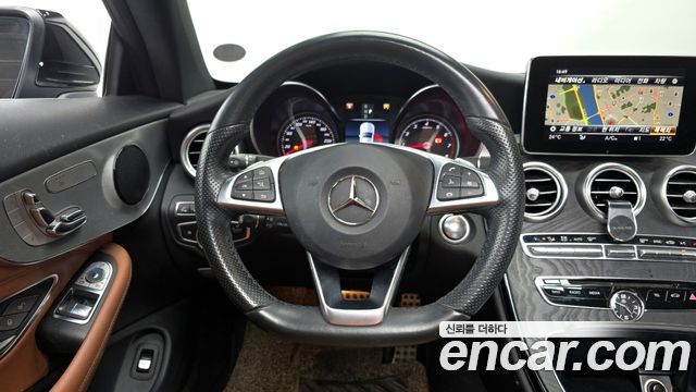 Mercedes-Benz C-Class C200 Coupe