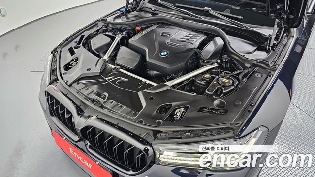 BMW 5-Series 520i M Sport