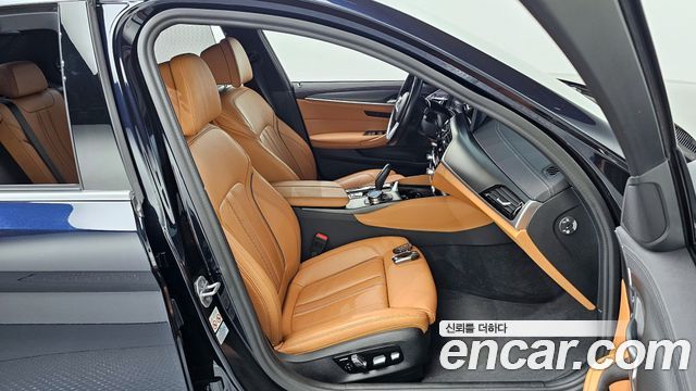 BMW 5-Series 520i M Sport