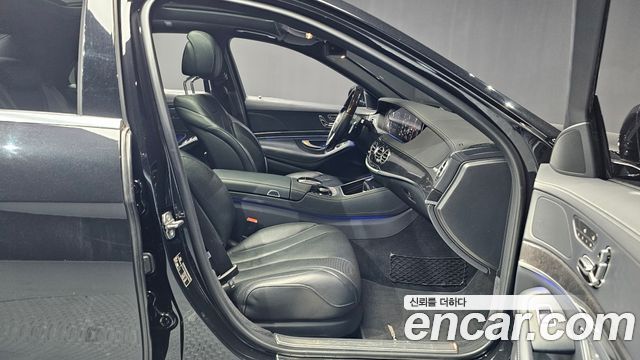 Mercedes-Benz S-Class S350 d 4MATIC AMG Line