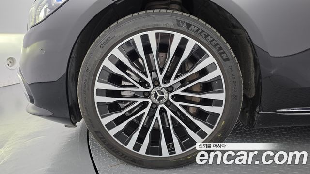 Mercedes-Benz S-Class S450L 4MATIC