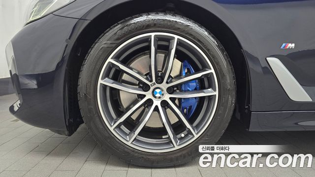 BMW 5-Series 520i M Sport