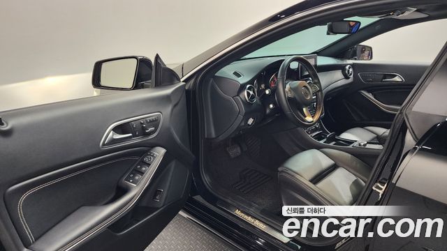 Mercedes-Benz CLA-Class CLA200 d
